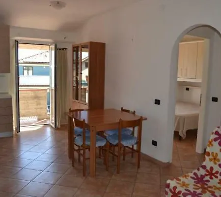 Bilocale Con Terrazzo Sul Mare Grottammare
